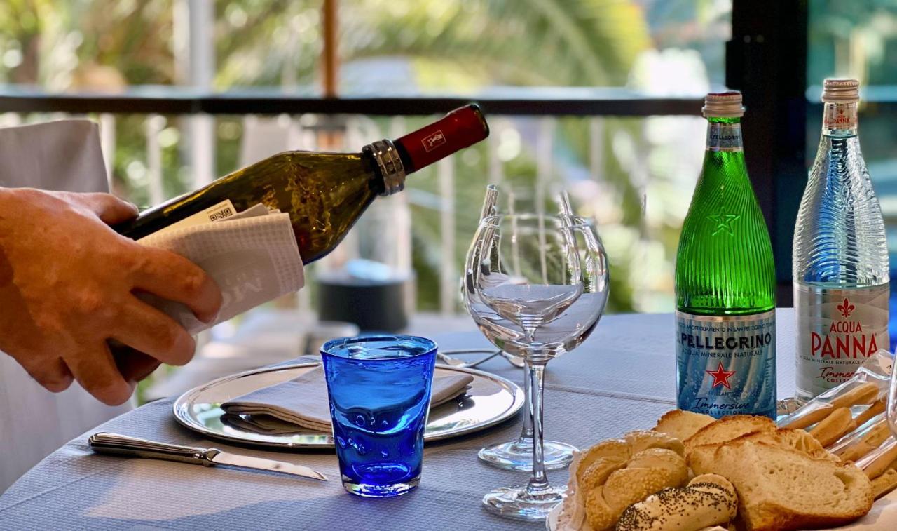 Monaco Suites Hotel لينانو سابيادورو المظهر الخارجي الصورة