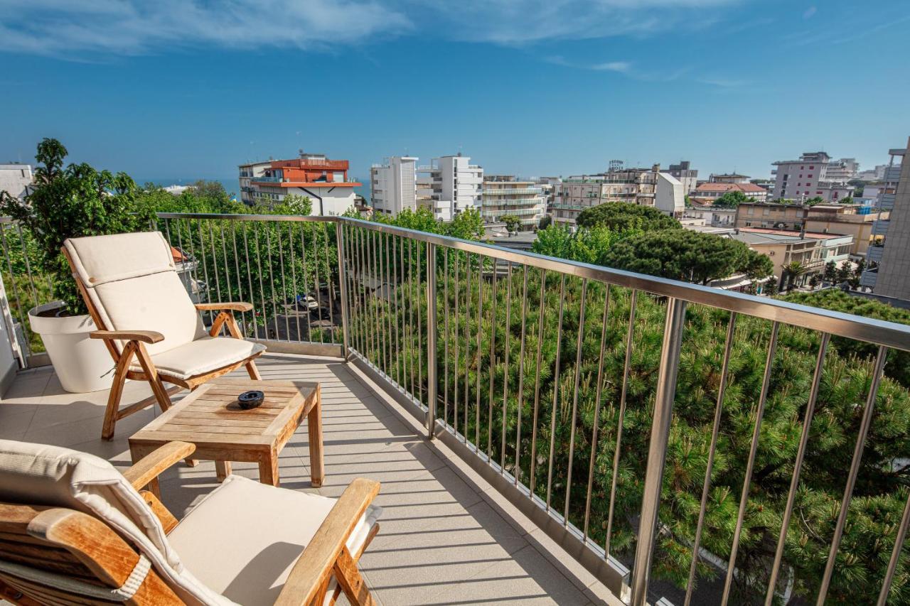 Monaco Suites Hotel لينانو سابيادورو المظهر الخارجي الصورة