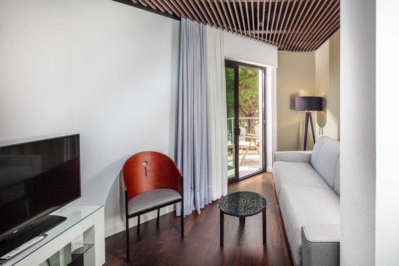 Monaco Suites Hotel لينانو سابيادورو المظهر الخارجي الصورة