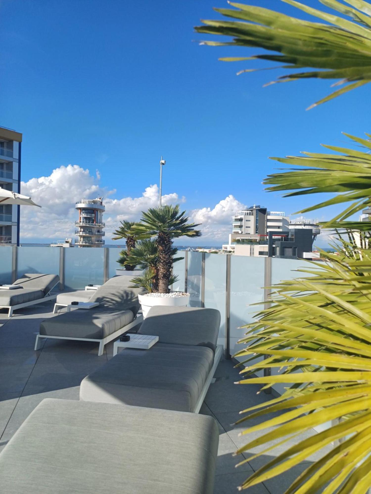 Monaco Suites Hotel لينانو سابيادورو المظهر الخارجي الصورة